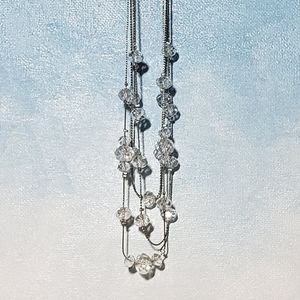 CLOSET CLOSING 12/31/21!! 3-strand glass bead station necklace.